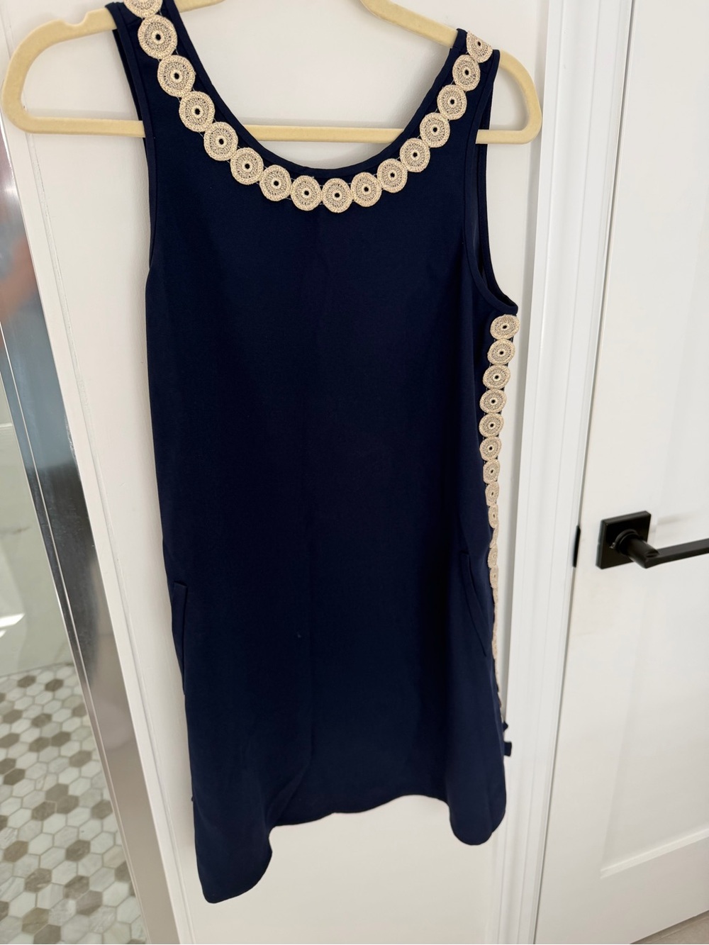 Lilly Pulitzer Stella Shift Dress True Navy Gold Trim Size 2